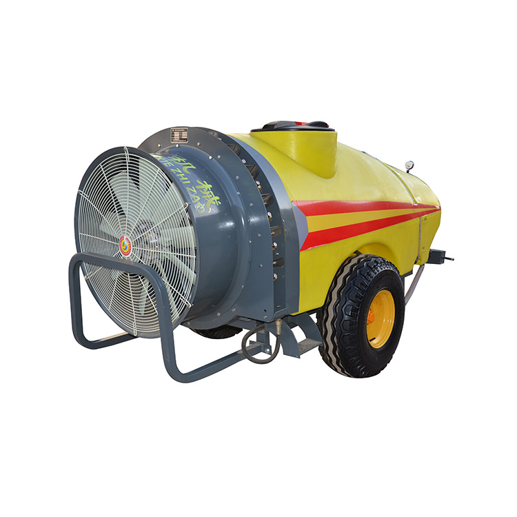 Air Blast bogserade sprutor